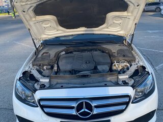 2017 Mercedes-Benz E-Класс 220 d V (W213, S213, C238), белый, 4500000 рублей, вид 2