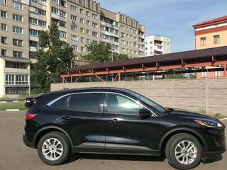 2020 Ford Escape IV, чёрный, 1270000 рублей, вид 4