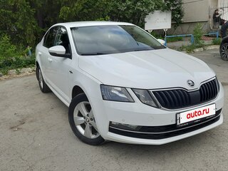 2019 Skoda Octavia III (A7) Рестайлинг, белый, 2105000 рублей, вид 2