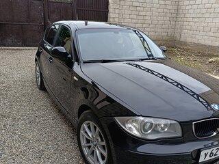 2011 BMW 1 серии 116i I (E81/E82/E87/E88) Рестайлинг, чёрный, 870000 рублей, вид 5