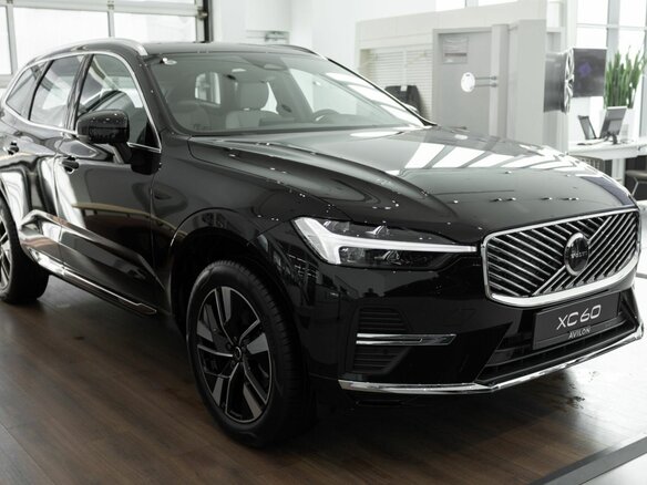 2025 Volvo XC60 II Рестайлинг 2, чёрный - вид 1