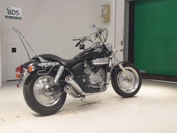 1996 Honda Magna, чёрный, 332000 рублей - вид 3