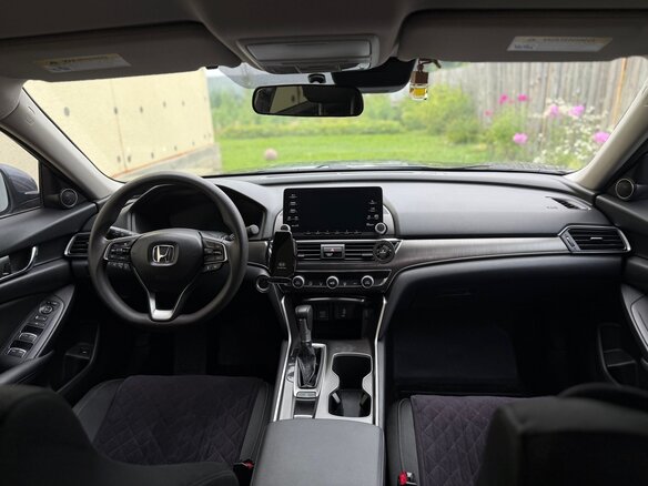 2020 Honda Accord X, серый, 2100000 рублей - вид 8