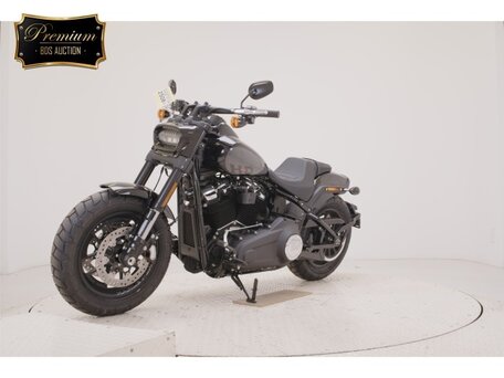 2025 Harley-Davidson Fat Bob, чёрный, 1797000 рублей, вид 3