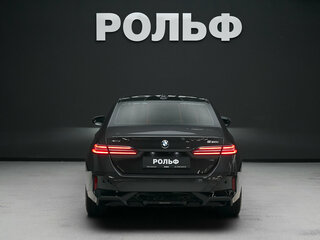 2025 BMW 5 серии 530i xDrive VIII (G60/G61/G68), серый, 8800000 рублей, вид 4
