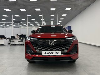 2026 Changan UNI-S I, красный, 3229900 рублей, вид 1