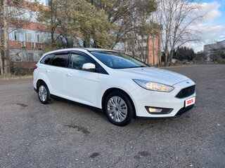 2015 Ford Focus III Рестайлинг, белый, 910000 рублей, вид 5