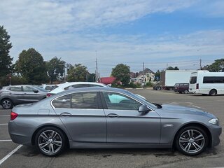 2012 BMW 5 серии 520i VI (F10/F11/F07), серебристый, 1550000 рублей, вид 4