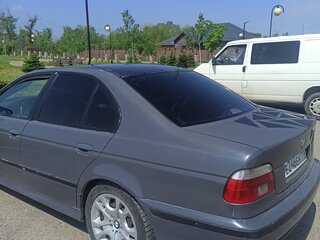 2001 BMW 5 серии 520i IV (E39) Рестайлинг, серый, 450000 рублей, вид 5