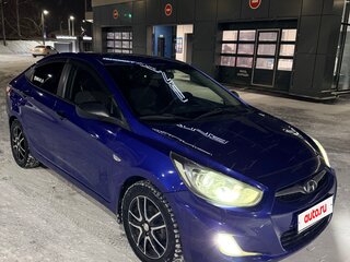 2012 Hyundai Solaris I, синий, 600000 рублей, вид 2