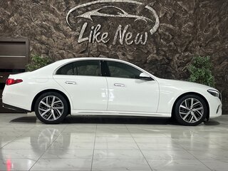 2025 Mercedes-Benz E-Класс 220 d VI (W214, S214), белый, 7498000 рублей, вид 3