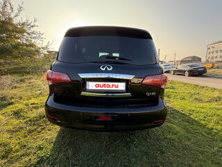 2014 Infiniti QX80 I, чёрный, 2400000 рублей, вид 3