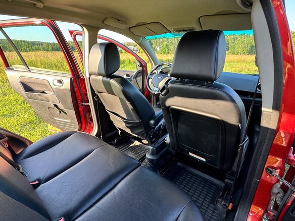 2006 Ford Fusion I Рестайлинг, красный, 415000 рублей - вид 11