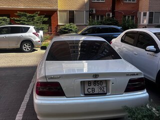 1997 Toyota Chaser VI (X100), белый, 750000 рублей, вид 3