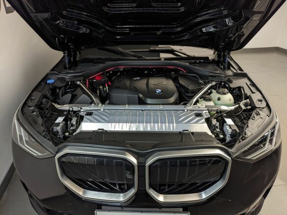 2026 BMW X3 Long 30L xDrive IV (G45/G48), чёрный, 7980000 рублей - вид 18