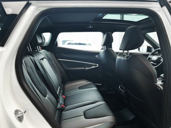2026 Geely Cityray, белый, 3384990 рублей - вид 14