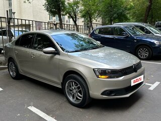 2012 Volkswagen Jetta VI, серебристый, 950000 рублей, вид 3
