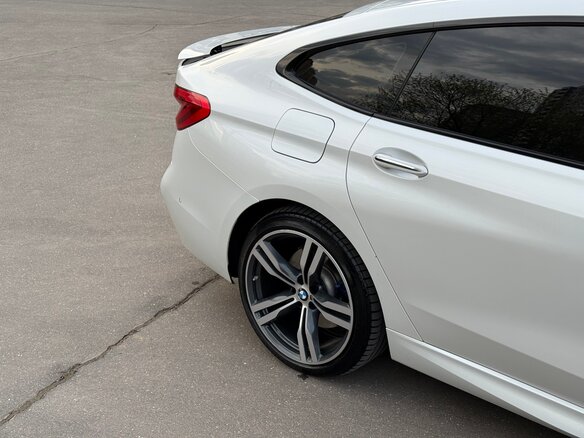 2018 BMW 6 серии Gran Turismo 630d xDrive IV (G32), белый, 4850000 рублей - вид 6