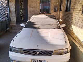 1994 Toyota Mark II VII (X90), белый, 500000 рублей, вид 4