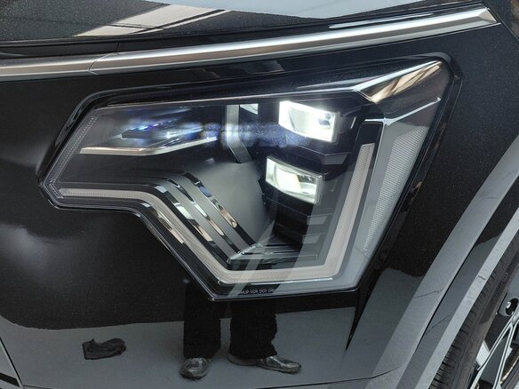 2022 Kia Niro II, чёрный, 1870999 рублей - вид 25