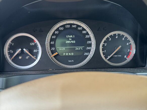 2008 Mercedes-Benz C-Класс 200 III (W204), чёрный, 950000 рублей - вид 7