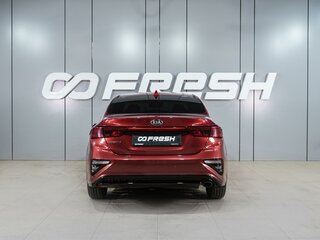 2020 Kia Cerato IV, красный, 1929000 рублей, вид 4
