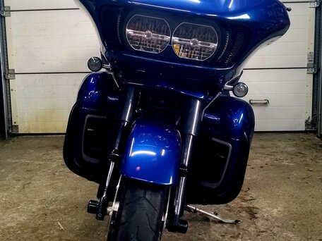2017 Harley-Davidson Road Glide, синий, 1800000 рублей, вид 1