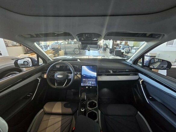 2025 Geely Atlas II, голубой, 3449990 рублей - вид 9