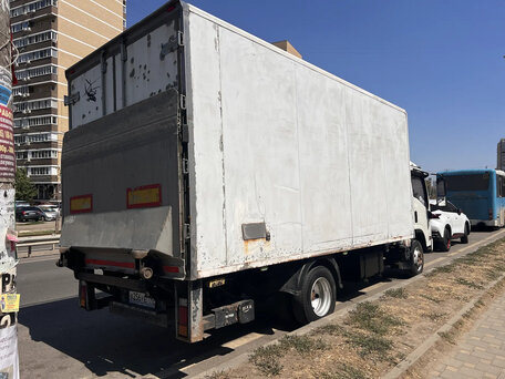 2016 Isuzu Elf (N-series), белый, 2700000 рублей, вид 4