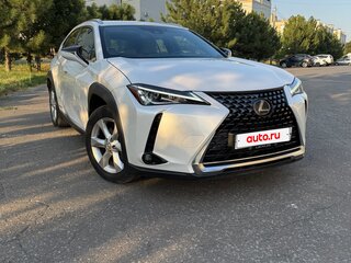 2020 Lexus UX 250h I, белый, 3380000 рублей, вид 1