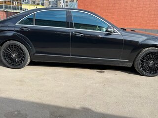 2007 Mercedes-Benz S-Класс 500 Long V (W221), чёрный, 1400000 рублей, вид 5