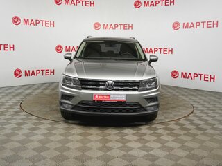 2019 Volkswagen Tiguan II, серебристый, 1951000 рублей, вид 2