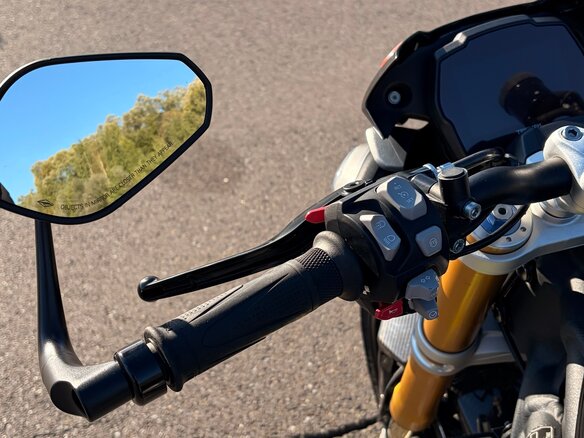 2021 Triumph Speed Triple, чёрный, 1200000 рублей - вид 12