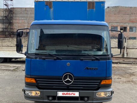 2002 Mercedes-Benz Atego, синий, 2100000 рублей, вид 1