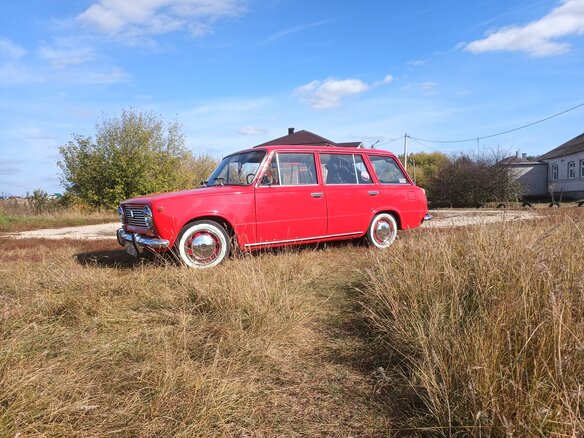 1977 Lada (ВАЗ) 2102, красный, 500000 рублей - вид 11