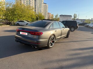 2020 Audi S8 Long IV (D5), серый, 9999999 рублей, вид 4