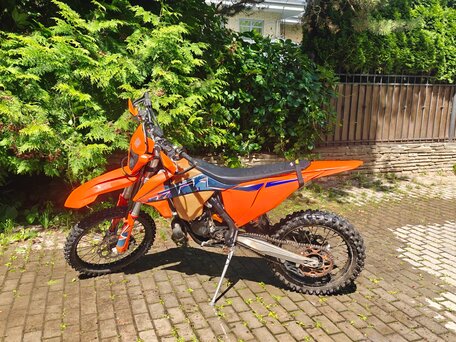 2022 KTM 150 XC-W, красный, 500000 рублей, вид 1