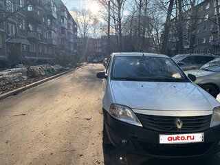 2010 Renault Logan I Рестайлинг, белый, 250000 рублей, вид 1