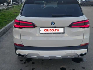 2020 BMW X5 40d IV (G05/G18), белый, 6000000 рублей, вид 4