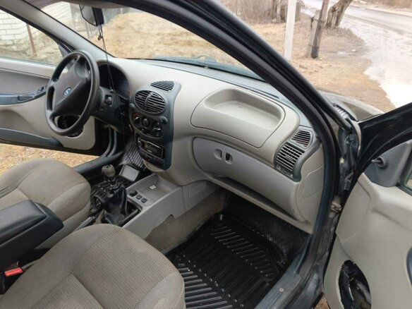 2010 Lada (ВАЗ) Kalina I, чёрный, 245000 рублей - вид 4