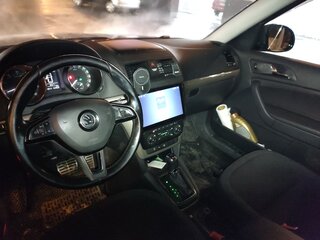 2014 Skoda Yeti I Рестайлинг, серый, 1600000 рублей, вид 5