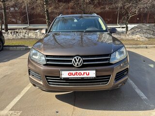 2014 Volkswagen Touareg II, коричневый, 2600000 рублей, вид 1