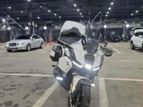 2025 BMW R 1300 RT, белый, 2700000 рублей, вид 2