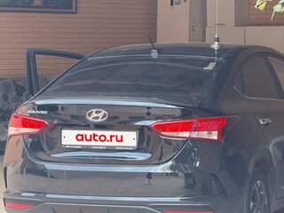 2021 Hyundai Solaris II Рестайлинг, чёрный, 1720000 рублей, вид 5