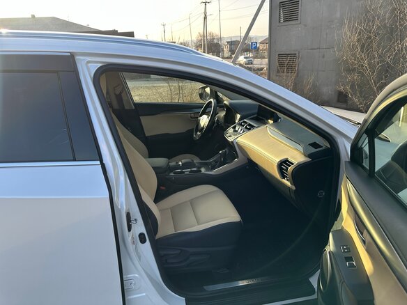 2018 Lexus NX 200 I Рестайлинг, белый, 3550000 рублей - вид 5