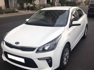 2018 Kia Rio IV, белый, 1300000 рублей, вид 2