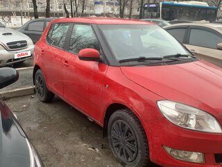 2012 Skoda Fabia II Рестайлинг, красный, 505000 рублей, вид 1