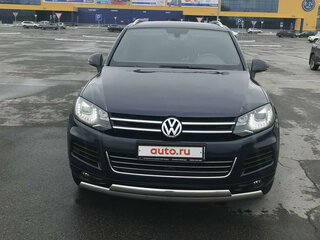 2011 Volkswagen Touareg II, синий, 2100000 рублей, вид 2