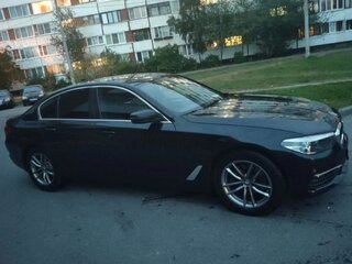 2019 BMW 5 серии 520d xDrive VII (G30/G31/G38), чёрный, 3660000 рублей, вид 2