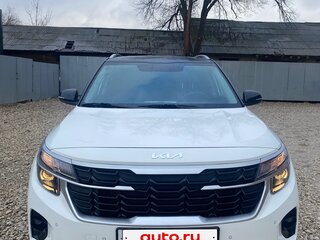 2023 Kia Seltos I Рестайлинг, белый, 2850000 рублей, вид 1